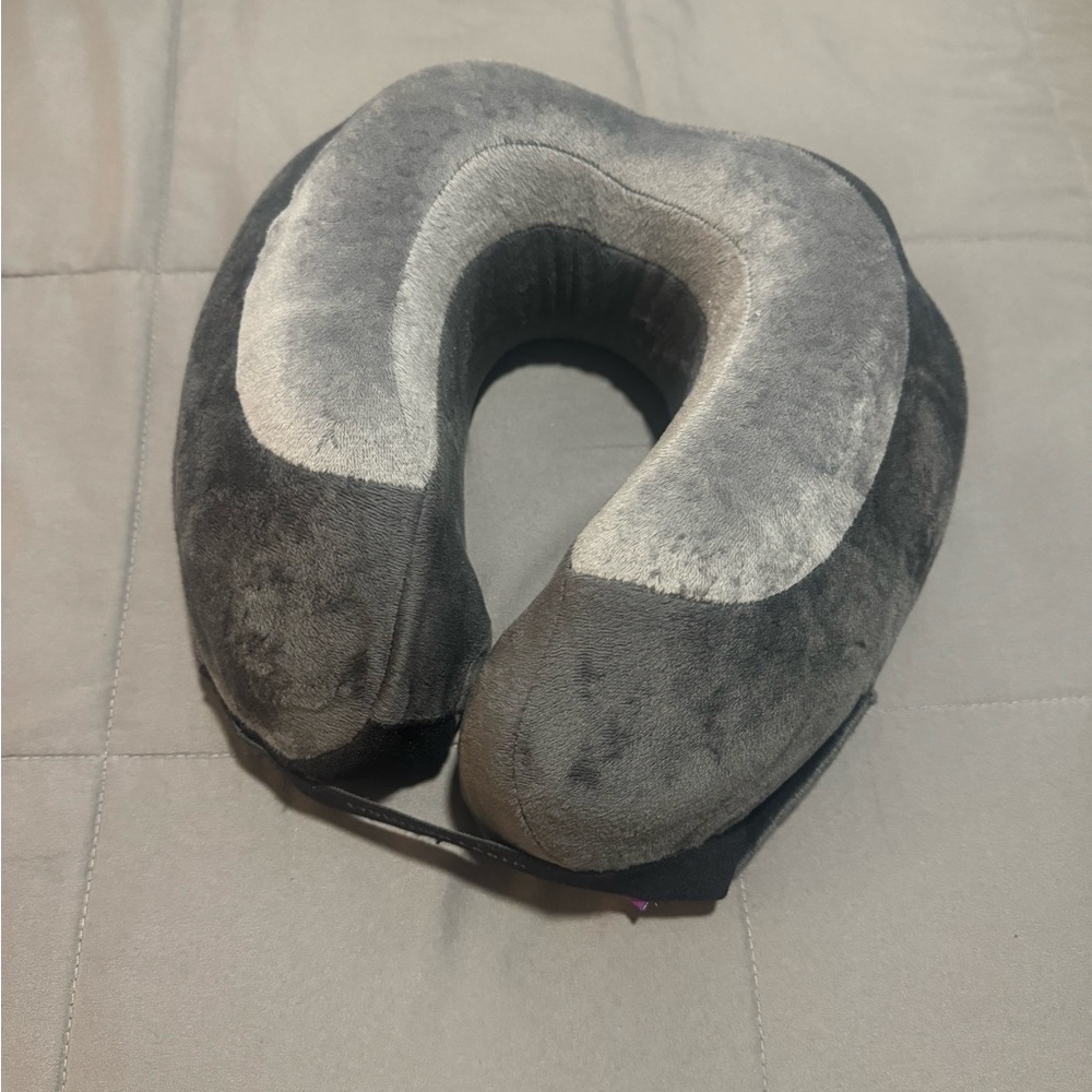 Cabeau Neck Pillow
